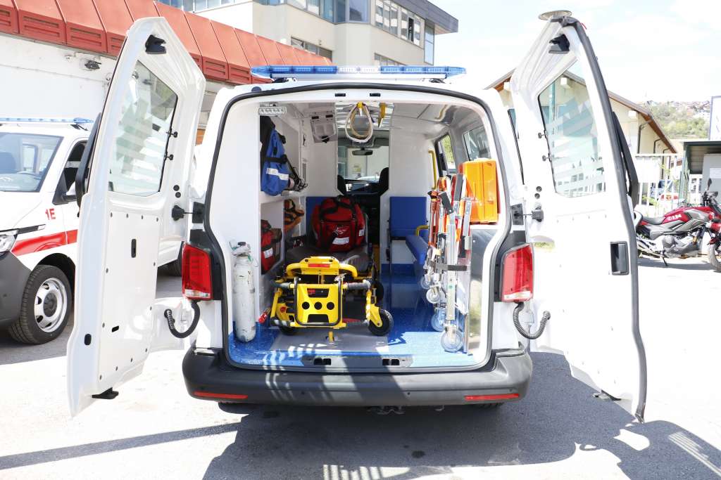 Hrvatska: Muškarca na smrt izboli stršljeni