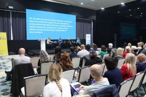 SARAJEVO, 21. novembra (FENA) - Gender centar FBiH organizirao konferenciju o temi “Multidisciplinarni pristup prevenciji i borbi protiv nasilja u porodici”. 