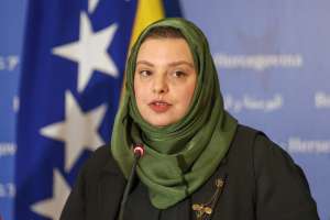 Ministarstvo za ljudska prava i izbjeglice Bosne i Hercegovine u saradnji s UNHCR-om organizira događaj povodom obilježavanja 30 godina od potpisivanja Aneksa VII Dejtonskog mirovnog sporazuma i Svjetskog dana izbjeglica