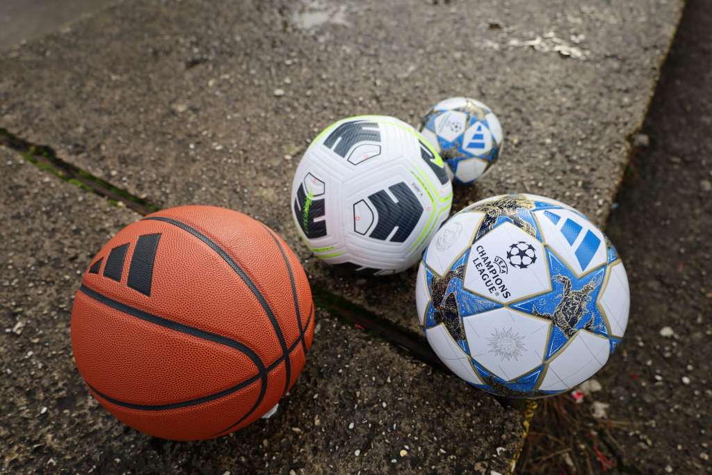 Kroz projekt 'Ostavi svoj pečat' provedene fotoradionice i donirani sportski rekviziti