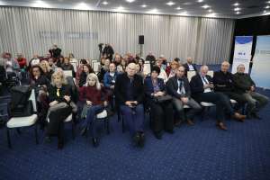 SARAJEVO, 3. decembra (FENA) - Osobe s invaliditetom žele ravnopravan status u bh. društvu kad su u pitanju prava i mogućnosti, istaknuto je na obilježavanju Međunarodnog dana osoba s invaliditetom danas u Sarajevu. (Foto FENA Harun Muminović)